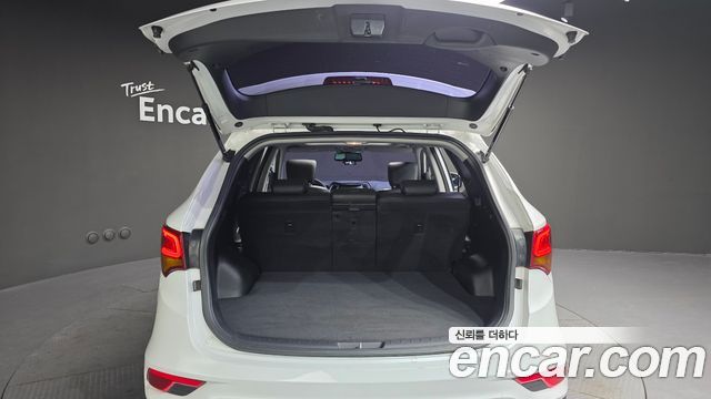 Hyundai Santafe 2017 — photo 20