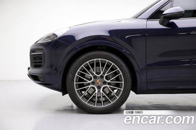 Porsche Cayenne 2019 — photo 9