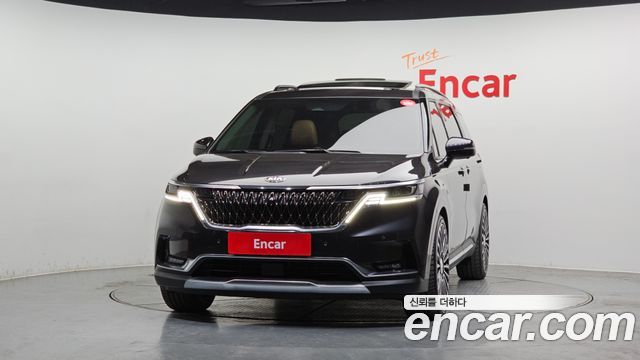 Kia Canival 2021 — photo 3