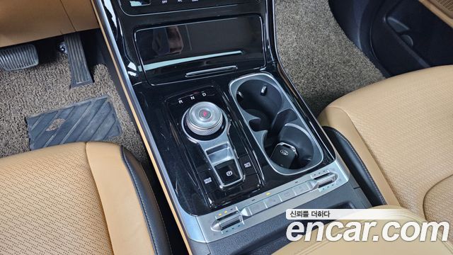 Kia Canival 2021 — photo 9