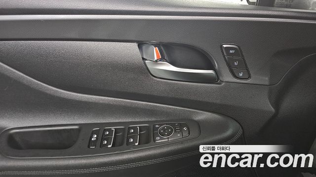 Hyundai Santafe 2021 — photo 12