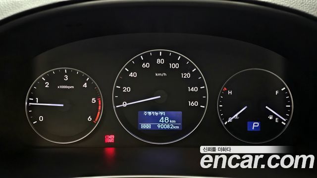 Hyundai Starex 2017 — photo 8