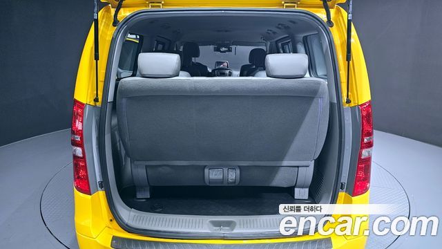 Hyundai Starex 2017 — photo 20