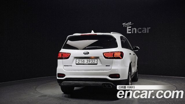 Kia Sorento 2019 — photo 4