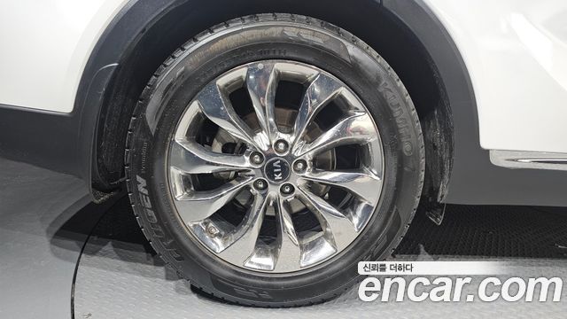 Kia Sorento 2019 — photo 5
