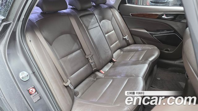 Kia K7 2017 — photo 12