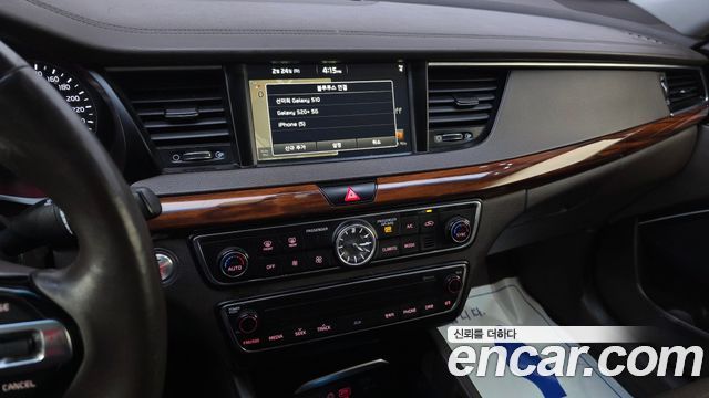 Kia K7 2017 — photo 14