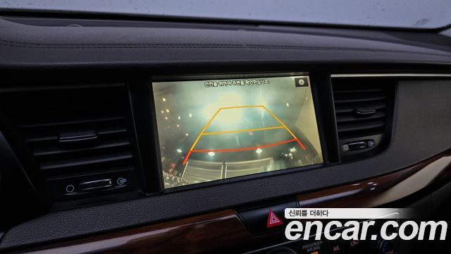 Kia K7 2017 — photo 15