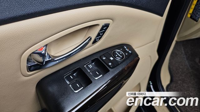 Kia Canival 2020 — photo 18