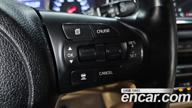 Kia Canival 2020 — photo 20