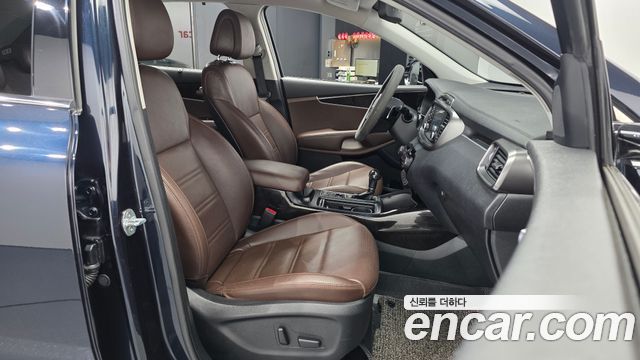 Kia Sorento 2017 — photo 11