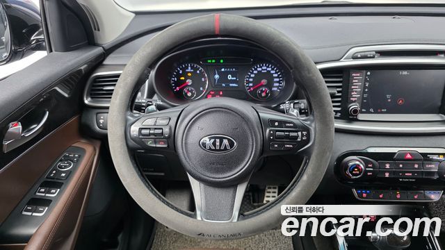 Kia Sorento 2017 — photo 13