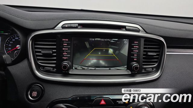Kia Sorento 2017 — photo 15