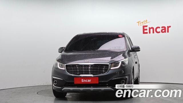 Kia Canival 2015 — photo 3