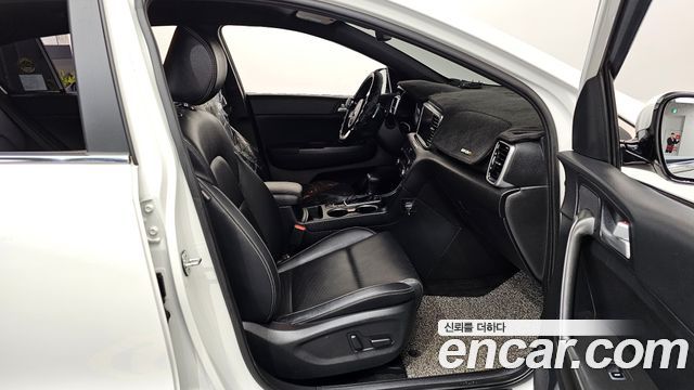 Kia Sportage 2020 — photo 11