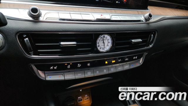 Kia K9 2022 — photo 16