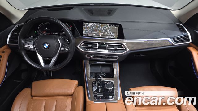 BMW X5 2019 — photo 7