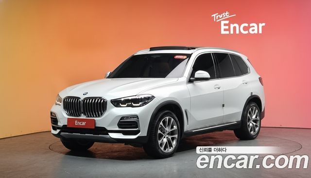 BMW X5 2019 — photo 1