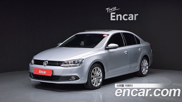 Volkswagen Jetta 2011 — photo 1