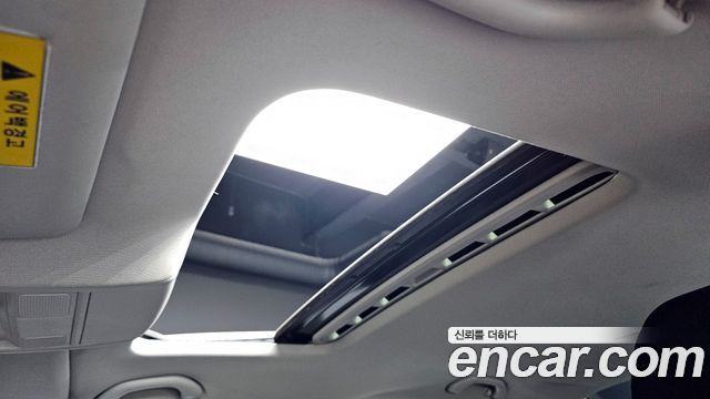 Volkswagen Jetta 2011 — photo 19