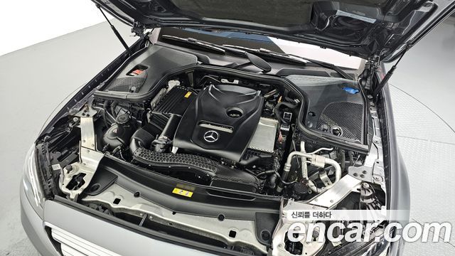 Mercedes-Benz E-Class 2018 — photo 6