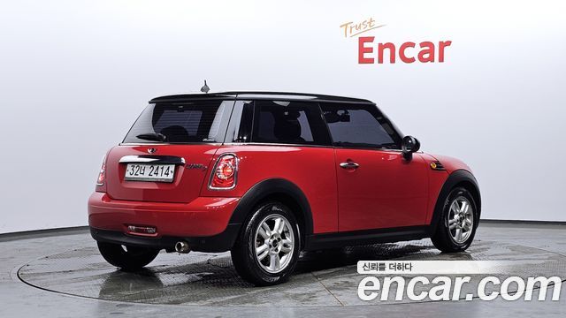 Mini Cooper 2012 — photo 2