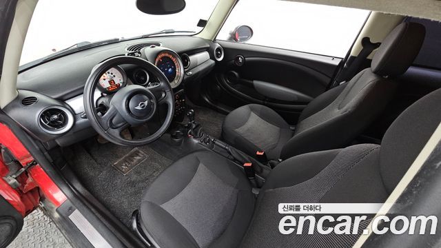 Mini Cooper 2012 — photo 7