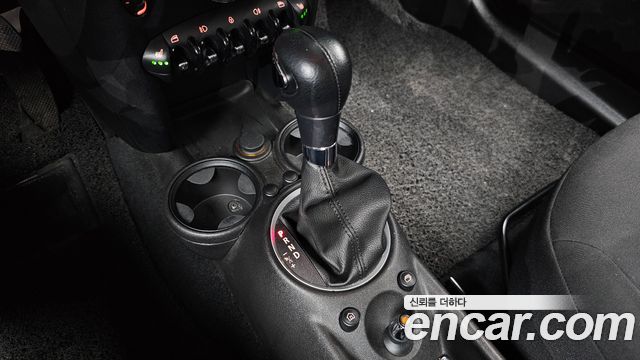 Mini Cooper 2012 — photo 9