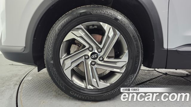 Hyundai Santafe 2021 — photo 5