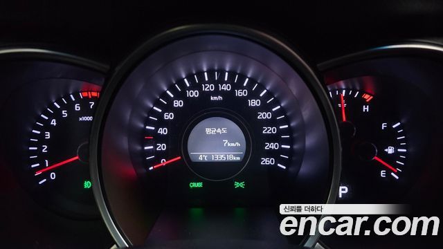 Kia K5 2014 — photo 8