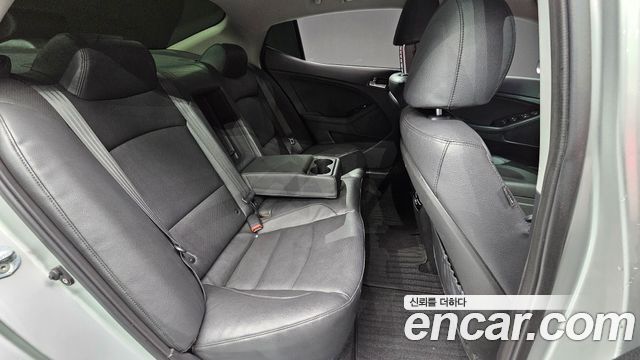 Kia K5 2014 — photo 19