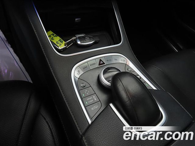 Mercedes-Benz S-Class 2015 — photo 12