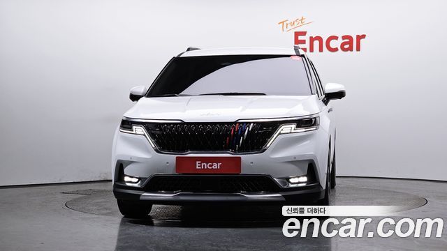 Kia Canival 2021 — photo 3