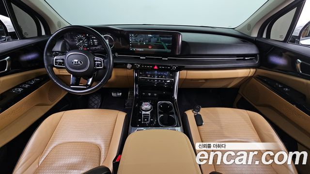 Kia Canival 2021 — photo 7