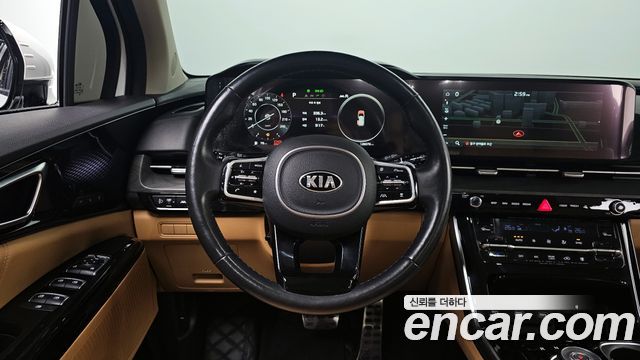 Kia Canival 2021 — photo 13