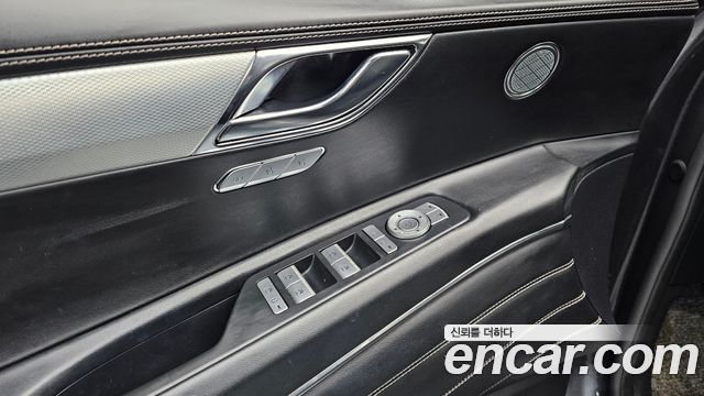 Genesis GV80 2021 — photo 16