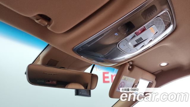 Genesis GV80 2022 — photo 18