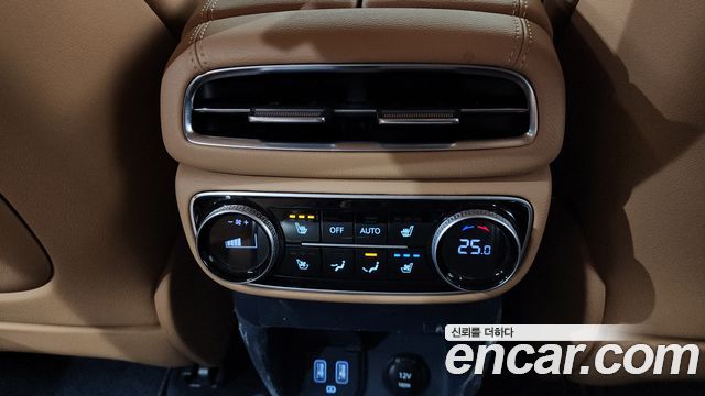 Genesis GV80 2022 — photo 19