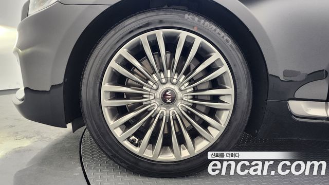 Kia K9 2019 — photo 5