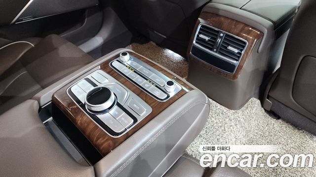 Kia K9 2019 — photo 18