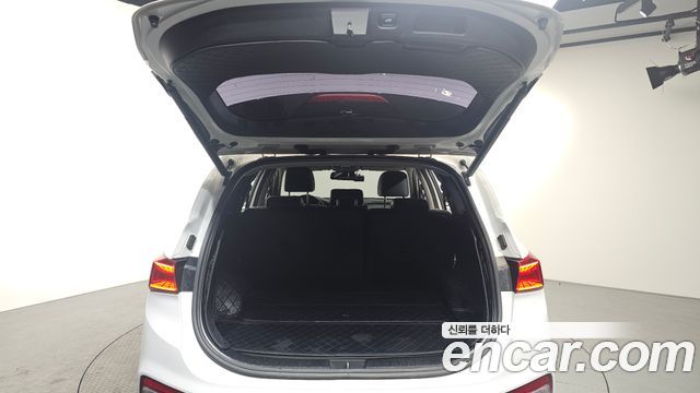 Hyundai Santafe 2019 — photo 20