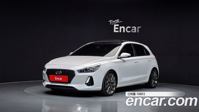 Hyundai i30 2018 — photo 1