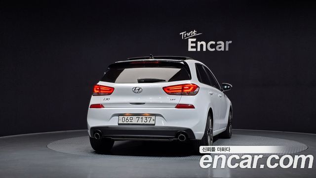 Hyundai i30 2018 — photo 4