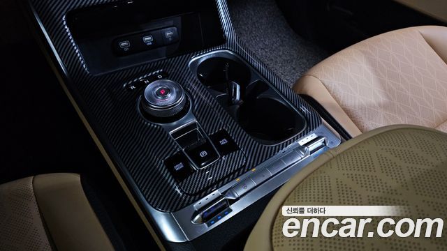 Kia Canival 2021 — photo 9