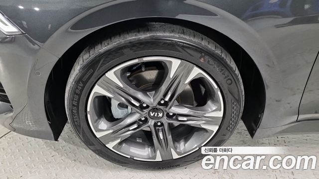 Kia K5 2020 — photo 17