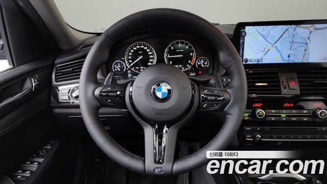 BMW X4 2016 — photo 13