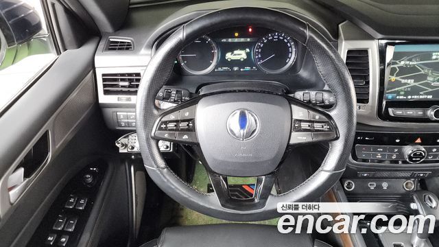 KG Mobility Rexton 2018 — photo 13