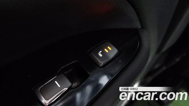 KG Mobility Rexton 2018 — photo 19