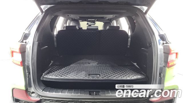 KG Mobility Rexton 2018 — photo 20