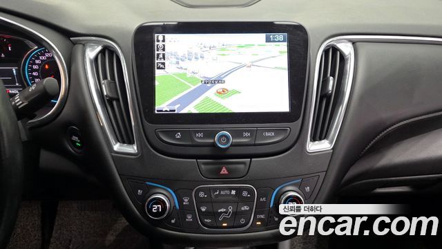 Chevrolet Korea Malibu 2017 — photo 14